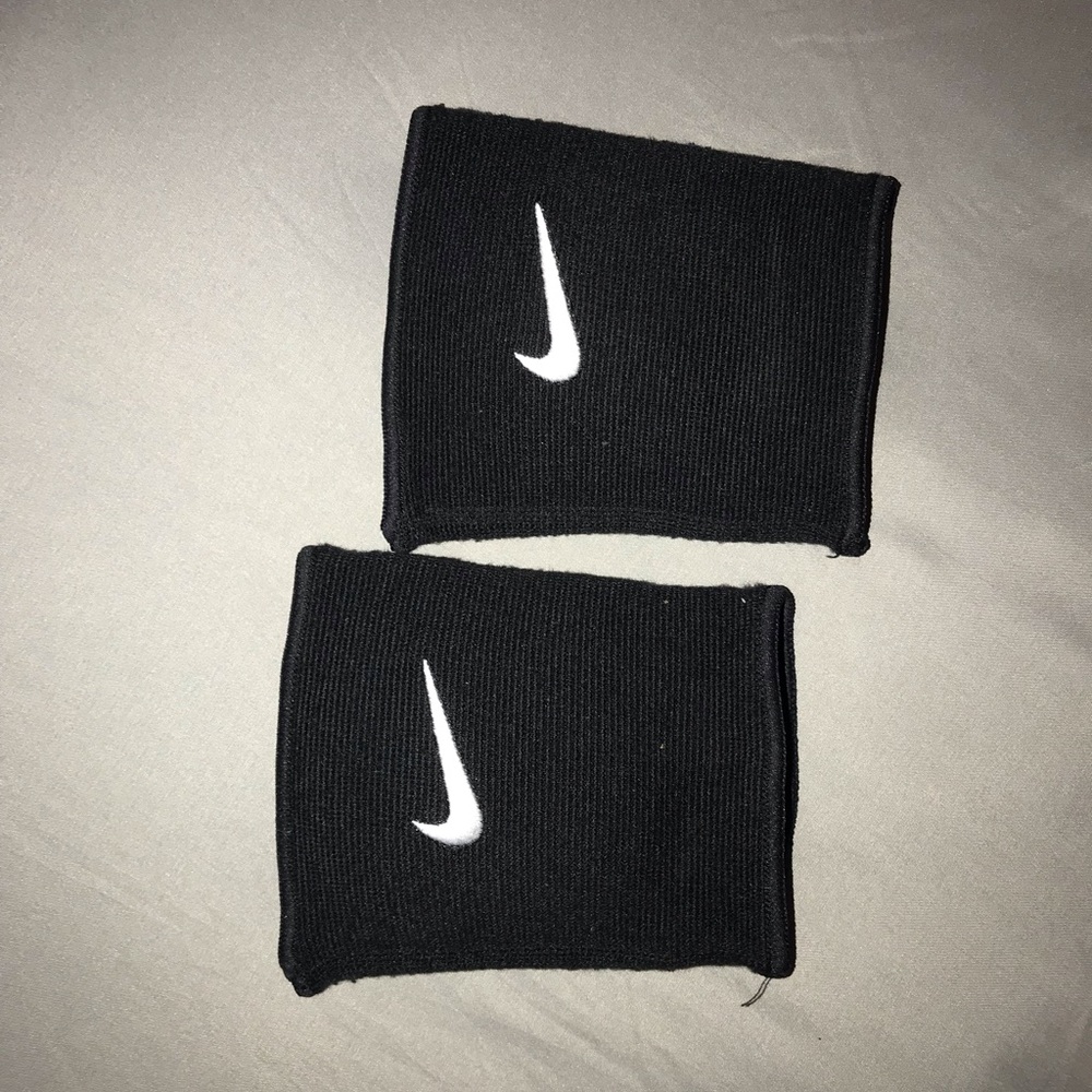 Nike knee pads